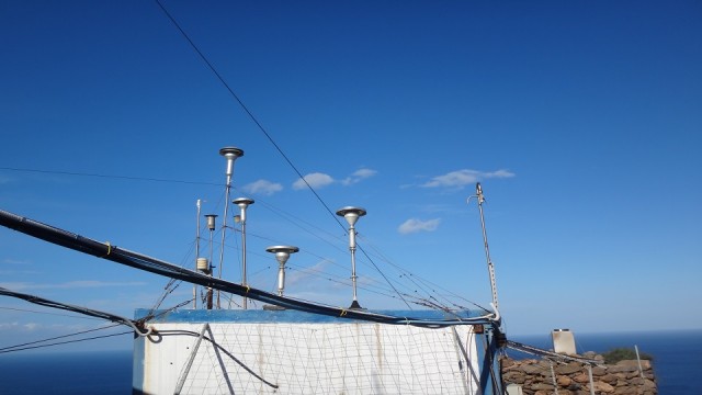 These strange antennas &quot;capture&quot; atmospheric particles